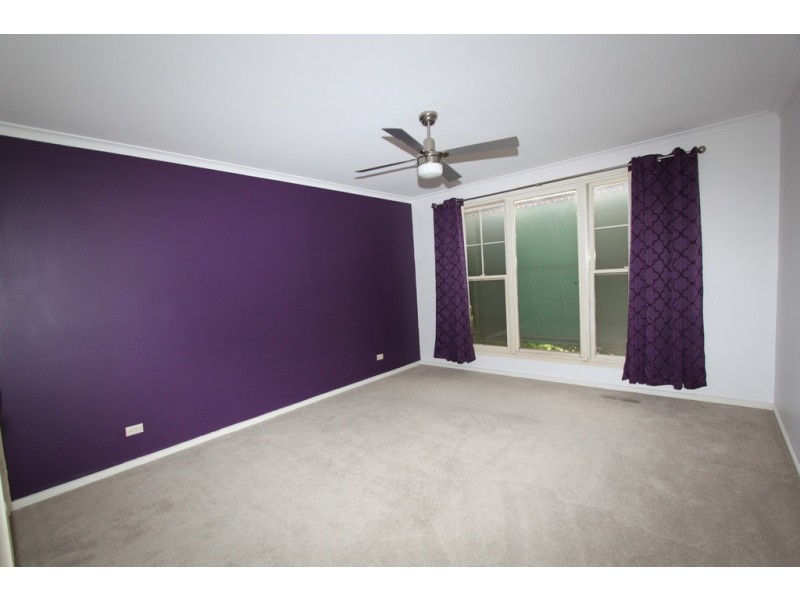 19 Brereton Street, Queanbeyan NSW 2620