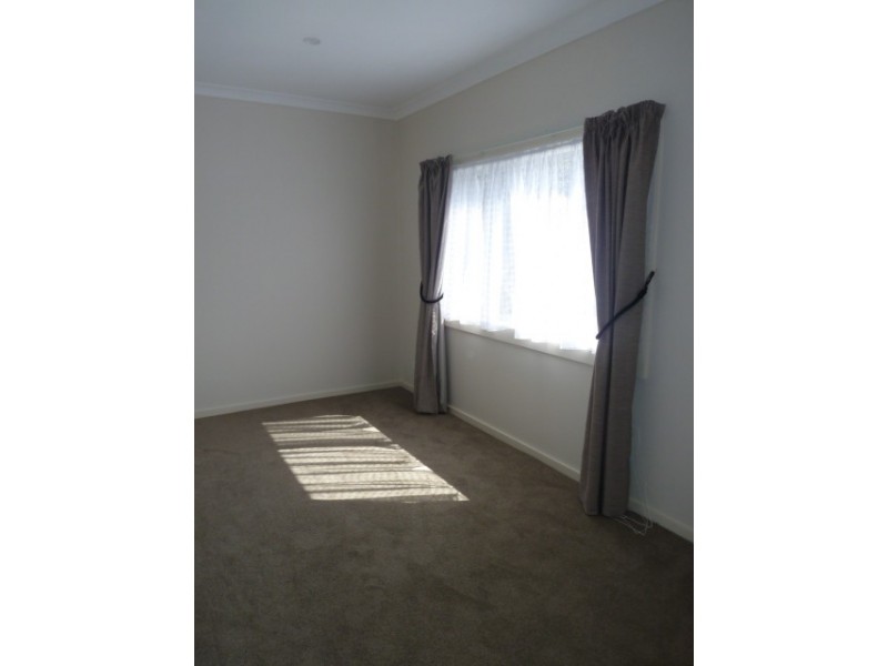 5/45 Atkinson Street, Queanbeyan NSW 2620