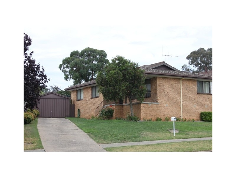 31 Alanbar Street, Queanbeyan NSW 2620
