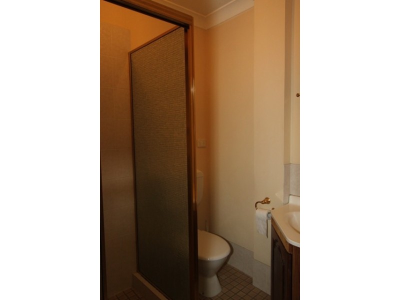 110-112 Monaro Street, Queanbeyan NSW 2620