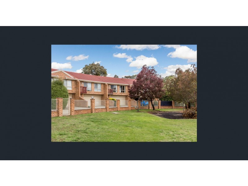 7/3 Winchester Place, Queanbeyan NSW 2620