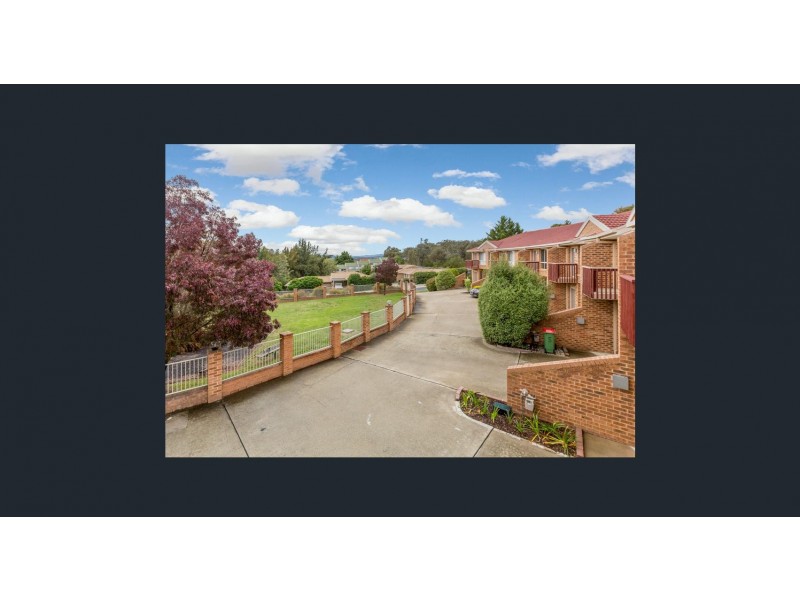 7/3 Winchester Place, Queanbeyan NSW 2620