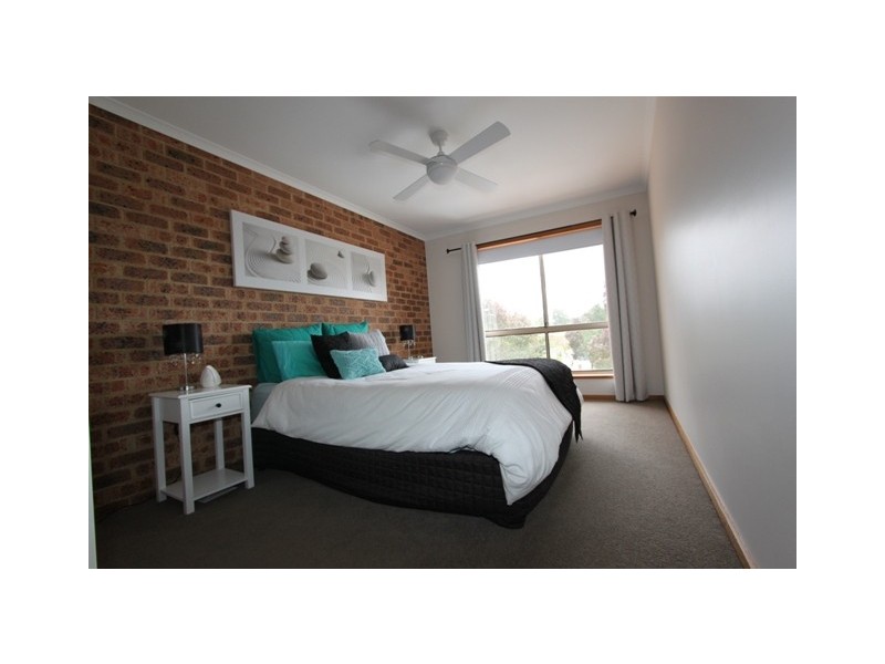 7/3 Winchester Place, Queanbeyan NSW 2620