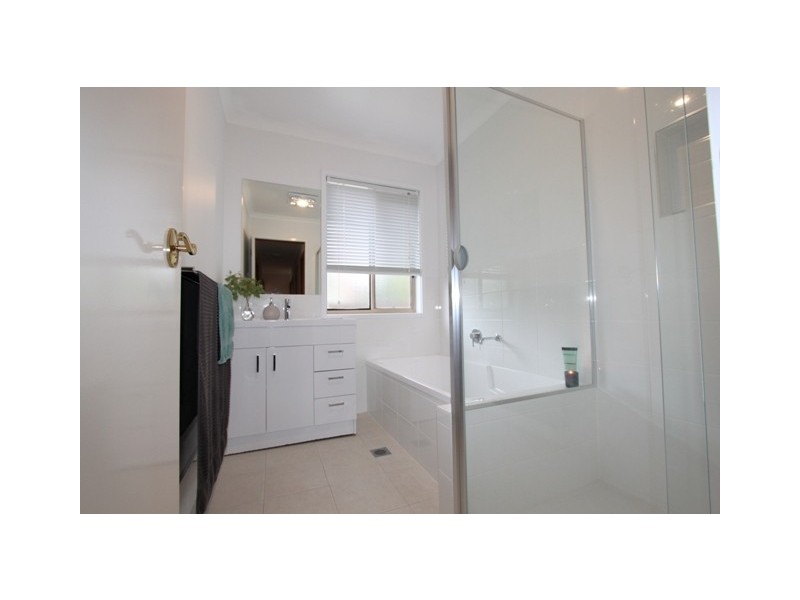 7/3 Winchester Place, Queanbeyan NSW 2620