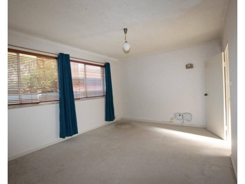 2/53 Morton Street, Queanbeyan NSW 2620
