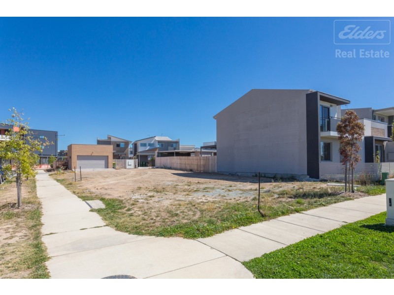 3 Aprasia Avenue, Googong NSW 2620