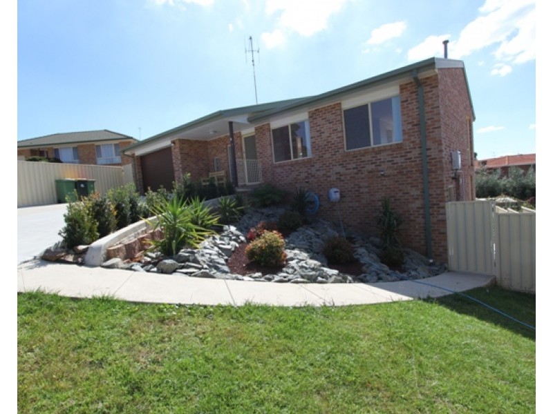 8 Marilyn Place, Queanbeyan NSW 2620