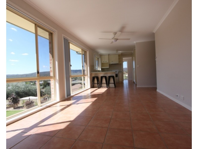 8 Marilyn Place, Queanbeyan NSW 2620