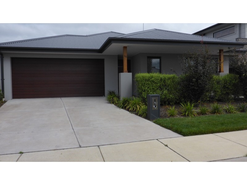 11 Keyte Street, Googong NSW 2620