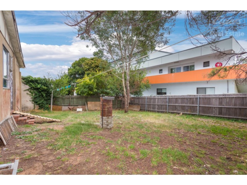 29 Uriarra Road, Queanbeyan NSW 2620