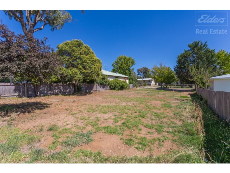 13 Downey Street, Karabar NSW 2620