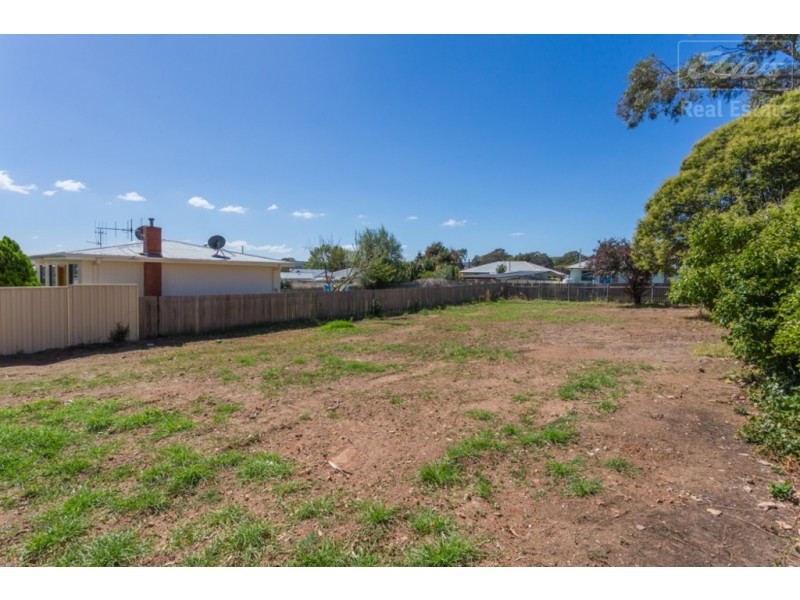 13 Downey Street, Karabar NSW 2620