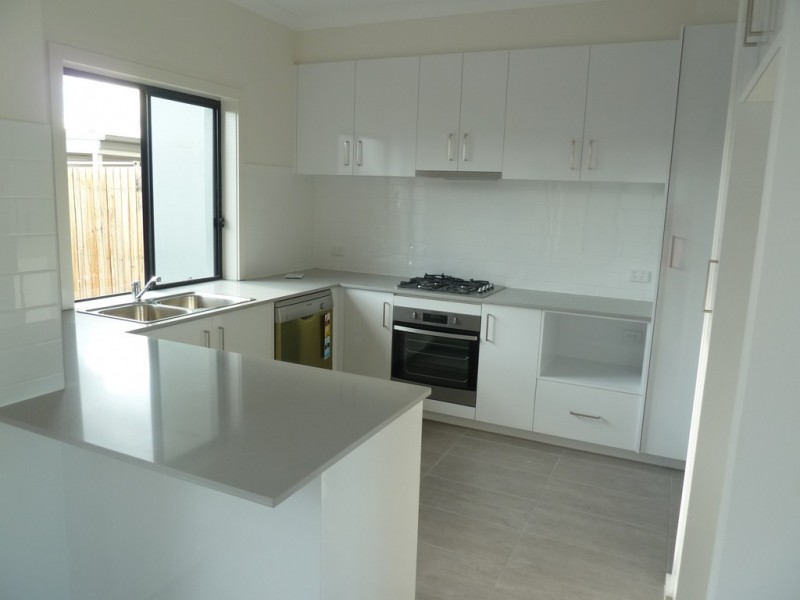 80 Caragh Avenue, Googong NSW 2620