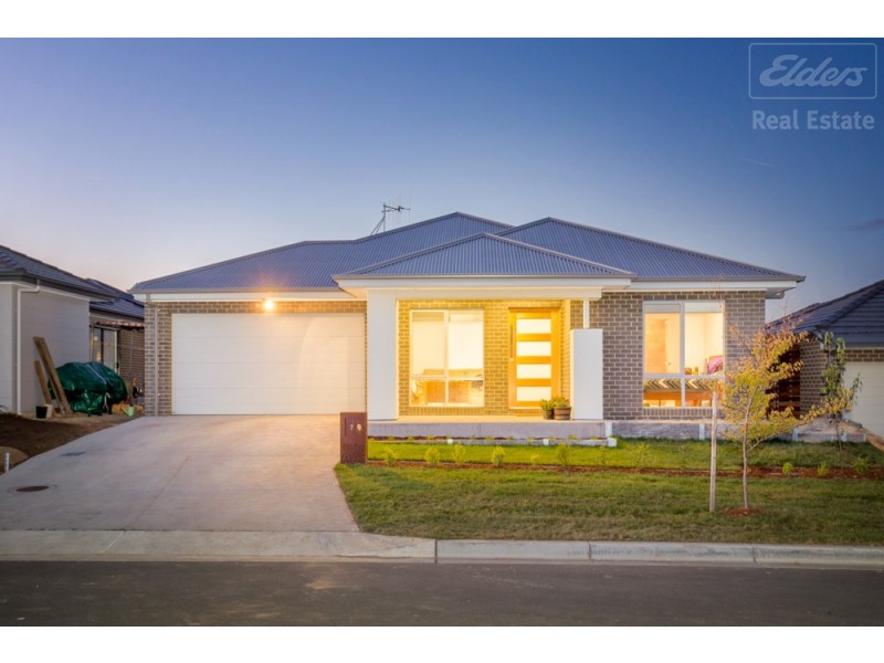 7 Nano Street, Googong NSW 2620