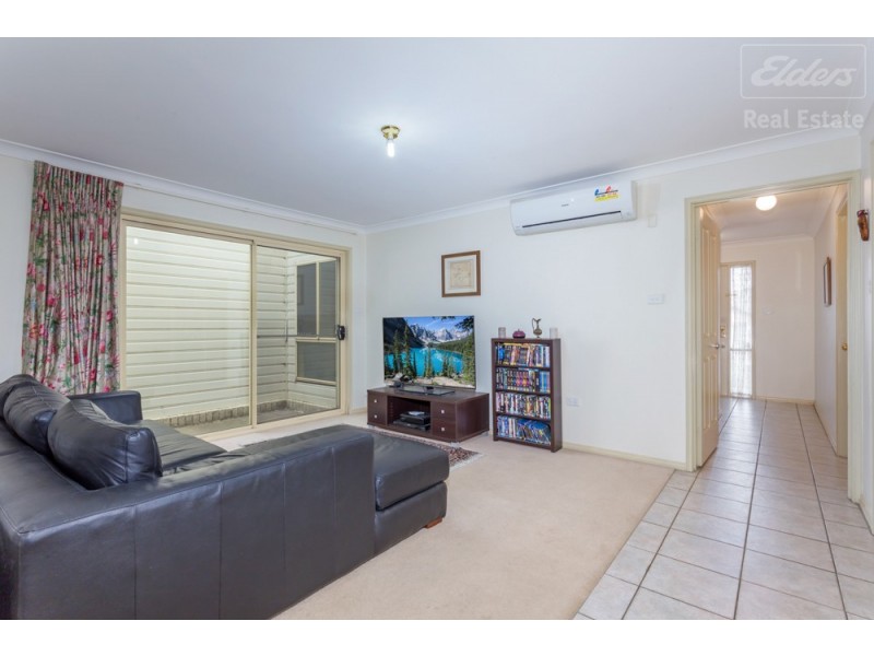 80 Rosewood Glen, Jerrabomberra NSW 2619