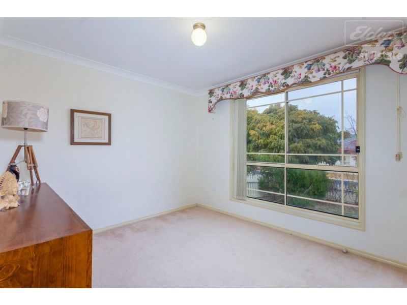 80 Rosewood Glen, Jerrabomberra NSW 2619