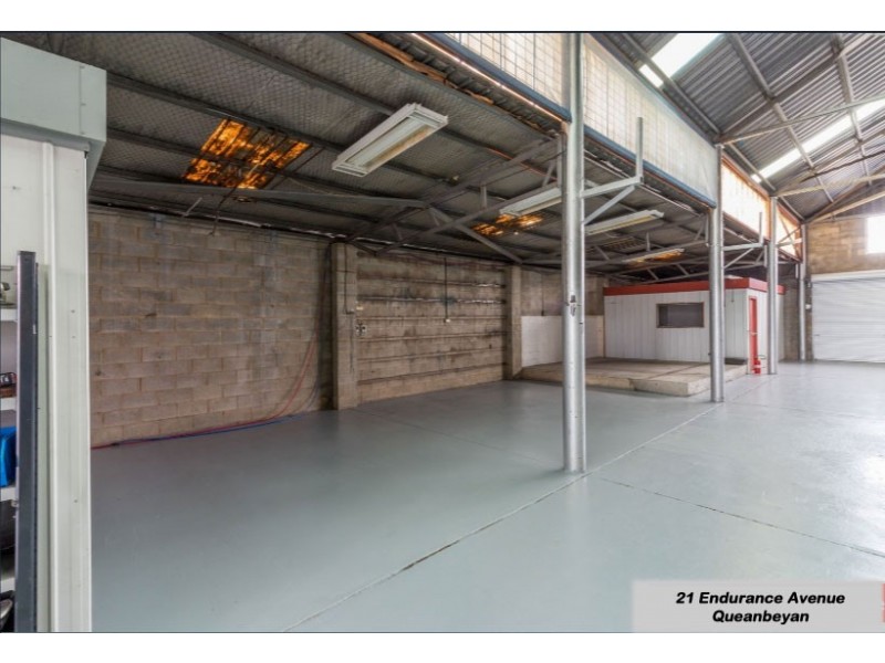 21 Endurance Avenue, Queanbeyan East NSW 2620