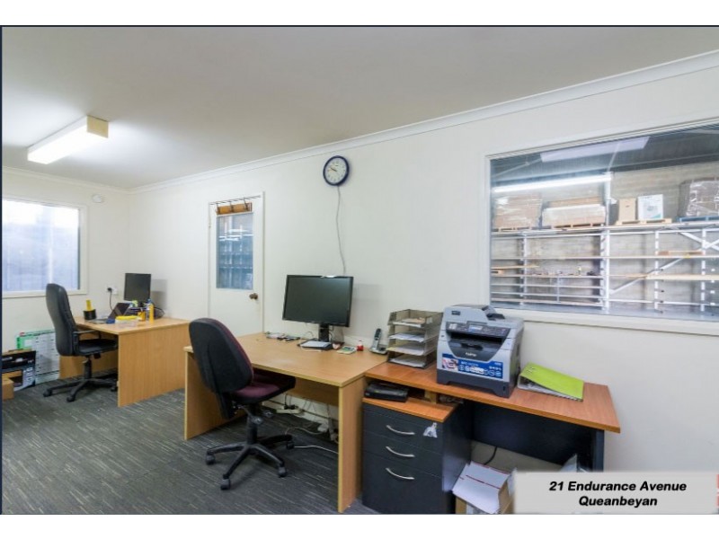 21 Endurance Avenue, Queanbeyan East NSW 2620