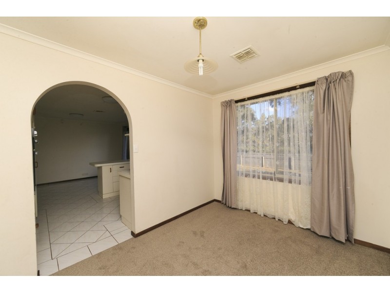 22 Glennie Place, Queanbeyan NSW 2620