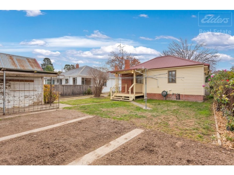 20 Bruce Street, Queanbeyan NSW 2620