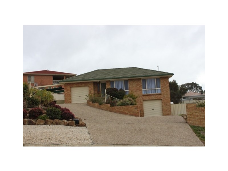 10 Marilyn Place, Queanbeyan NSW 2620