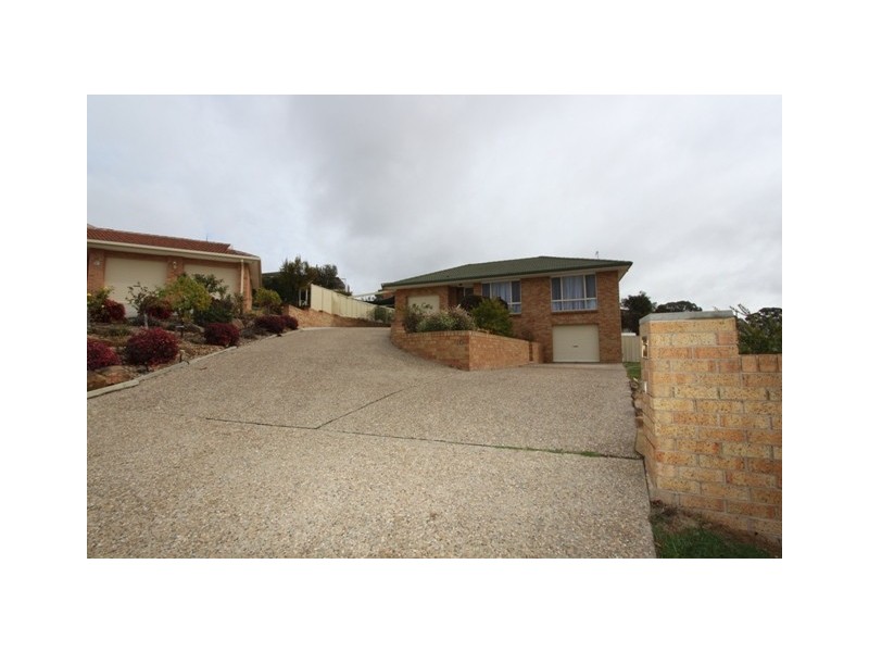 10 Marilyn Place, Queanbeyan NSW 2620