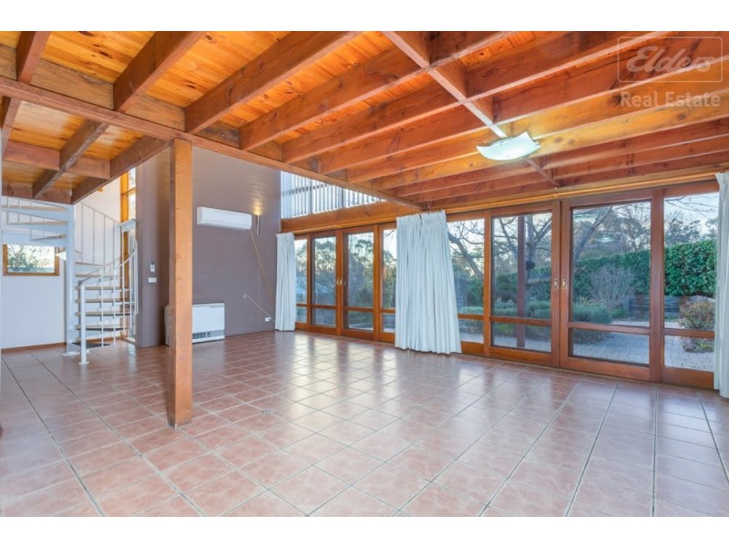 1 Winter Place, Jerrabomberra NSW 2619