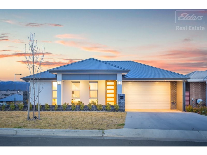 8 Aitken Street, Googong NSW 2620