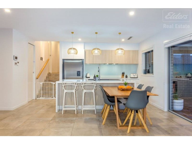 8 Aitken Street, Googong NSW 2620