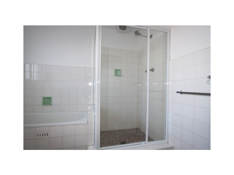 8B Federal Avenue, Queanbeyan NSW 2620