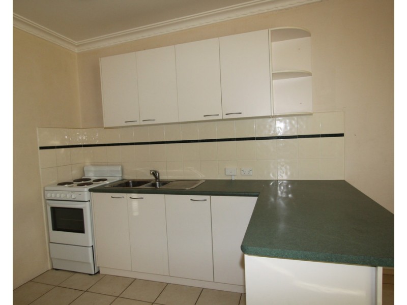 6/124 Henderson Road, Queanbeyan NSW 2620