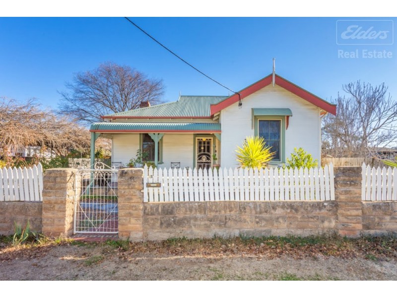 25 Campbell Street, Queanbeyan NSW 2620