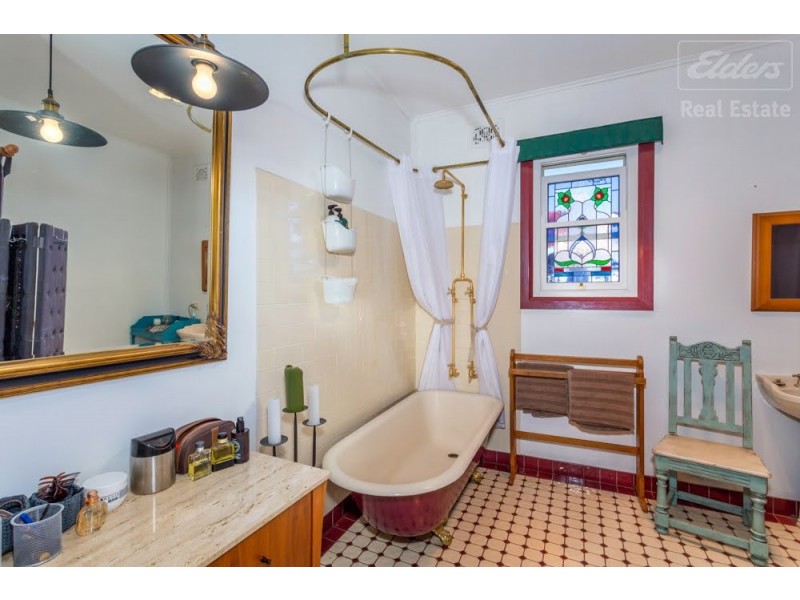 25 Campbell Street, Queanbeyan NSW 2620