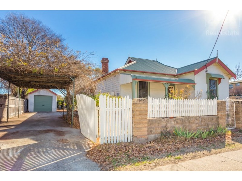 25 Campbell Street, Queanbeyan NSW 2620