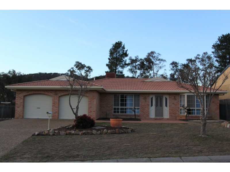 34 Maple Crescent, Jerrabomberra NSW 2619 Floorplan