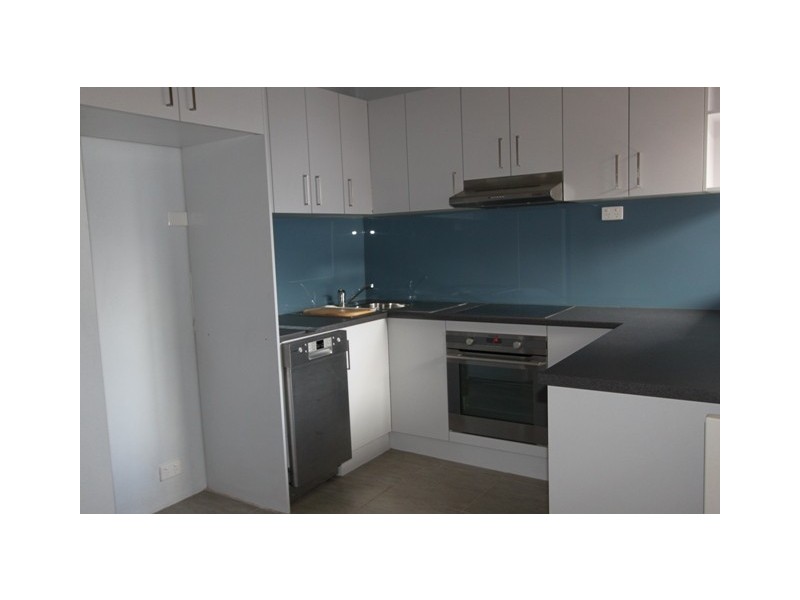 13/15 Crest Road, Queanbeyan NSW 2620