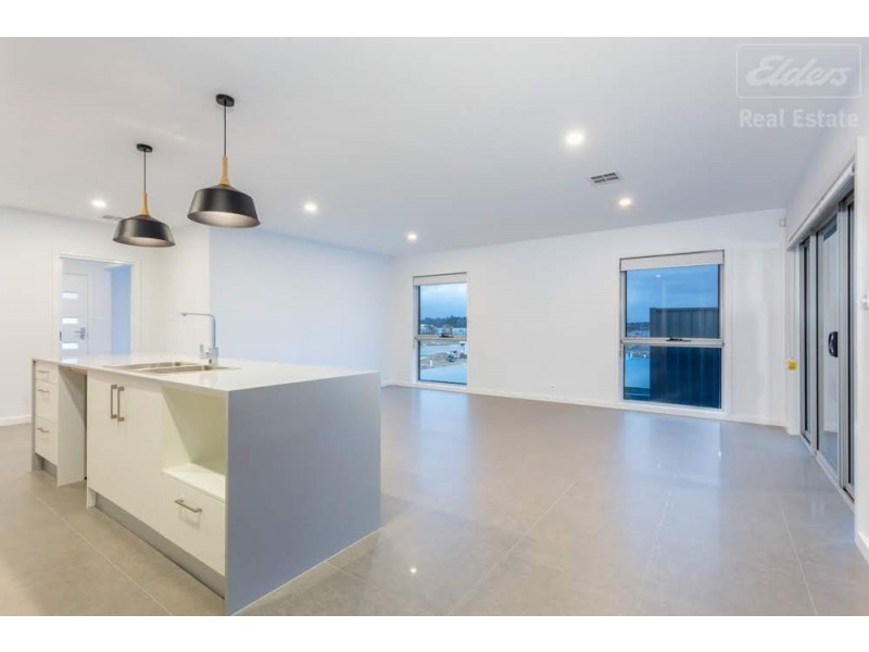 79 Hearne Street, Googong NSW 2620