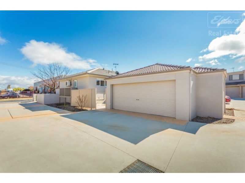 1/26 Carrington Street, Queanbeyan East NSW 2620