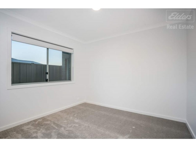 81 Hearne Street, Googong NSW 2620