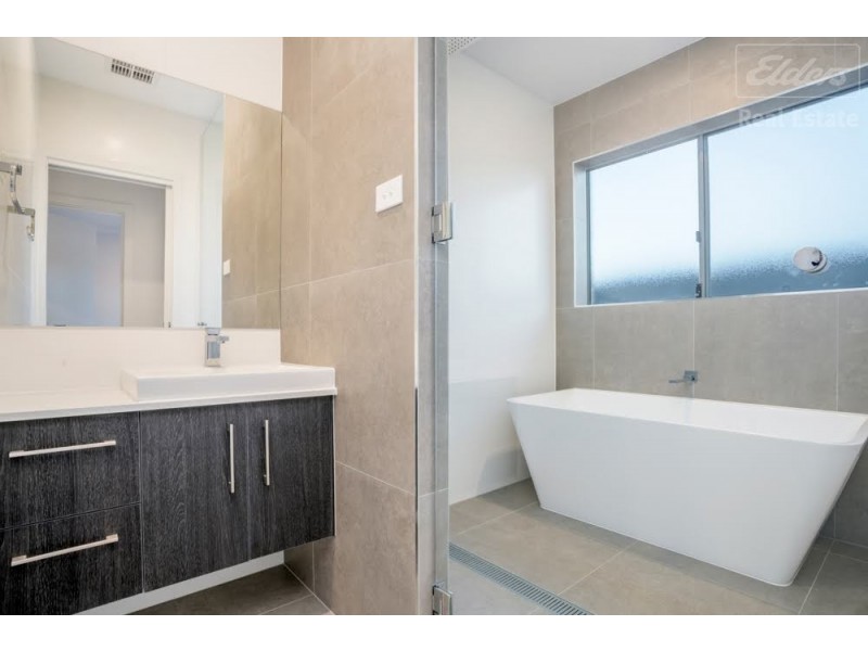 81 Hearne Street, Googong NSW 2620
