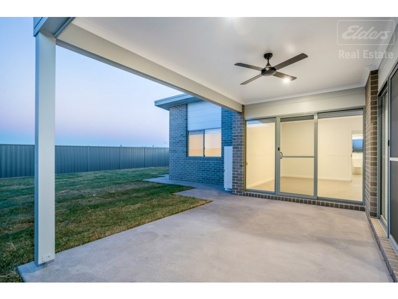 81 Hearne Street, Googong NSW 2620