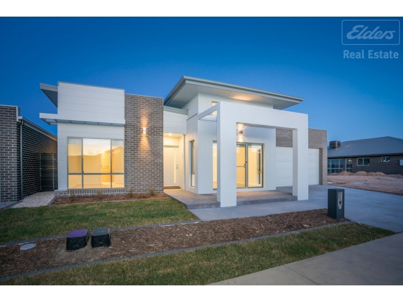 81 Hearne Street, Googong NSW 2620