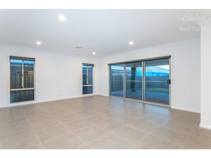 63 Hearne Street, Googong NSW 2620