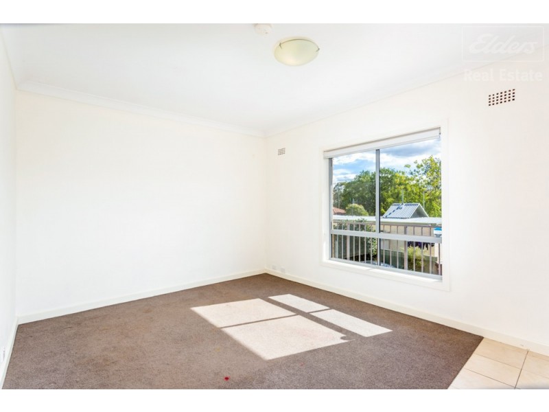 16/124 Henderson Road, Crestwood NSW 2620
