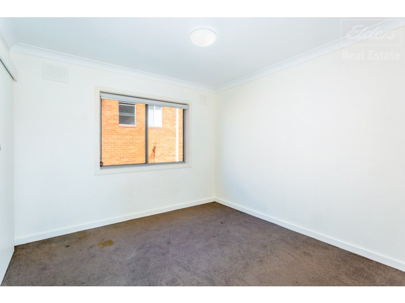 16/124 Henderson Road, Crestwood NSW 2620