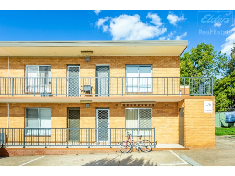 16/124 Henderson Road, Crestwood NSW 2620