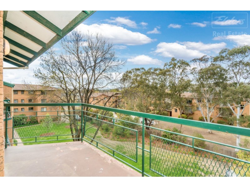 27/13-15 Mowatt Street, Queanbeyan East NSW 2620