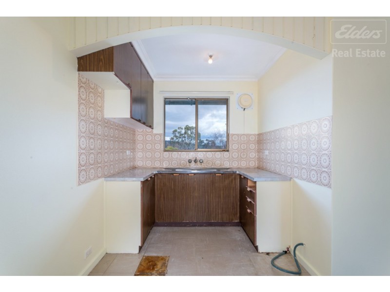 27/13-15 Mowatt Street, Queanbeyan East NSW 2620