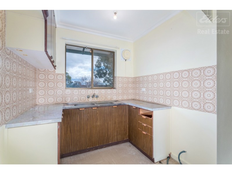 27/13-15 Mowatt Street, Queanbeyan East NSW 2620