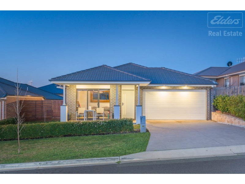 19 Insley Street, Googong NSW 2620